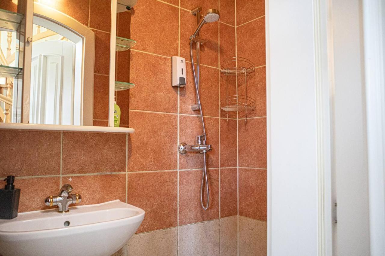 Triple In An Elegant House Gd * Wien